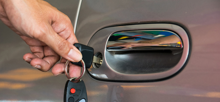 Car door lock repair in Pleasure Point